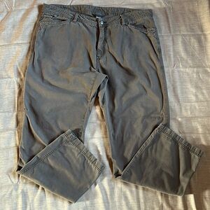 Exofficio Men’s Khaki Cargo Pants Size 42